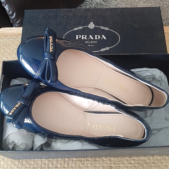 PRADA Bow Flats - Picture 1 of 16
